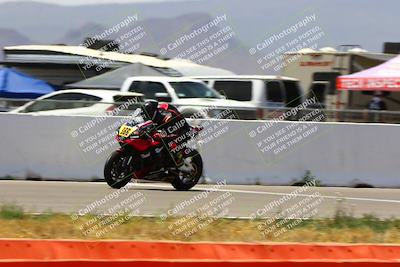 media/Apr-30-2023-CRA (Sun) [[020fcf5d43]]/Race 3-1000 Amateur Supersport/